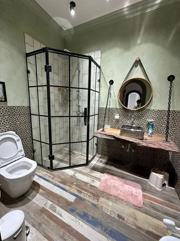 Kirayə verilir 6 otaqlı həyət evi 600 m²