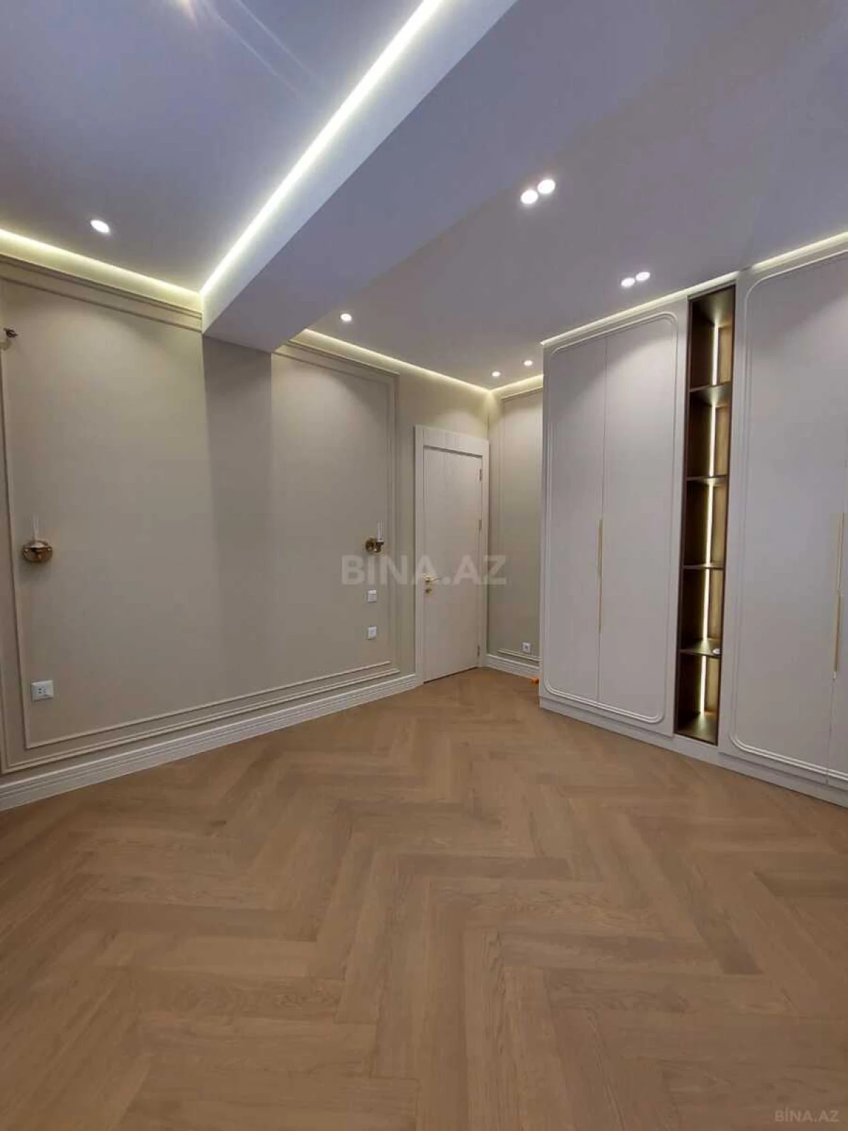 Satılır 3 otaqlı mənzil 85 m²