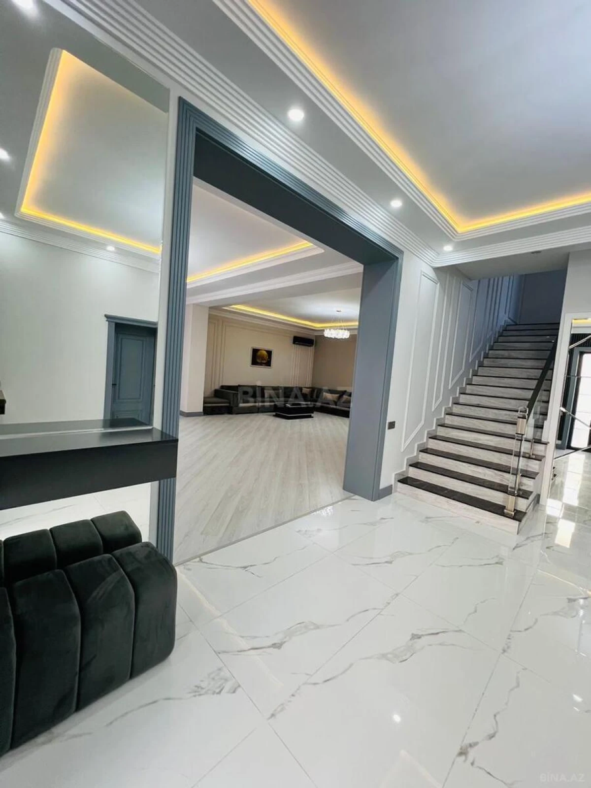 Kirayə verilir 5 otaqlı həyət evi 550 m²