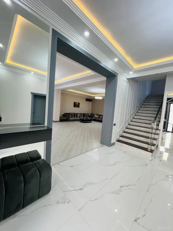 Kirayə verilir 5 otaqlı həyət evi 550 m²