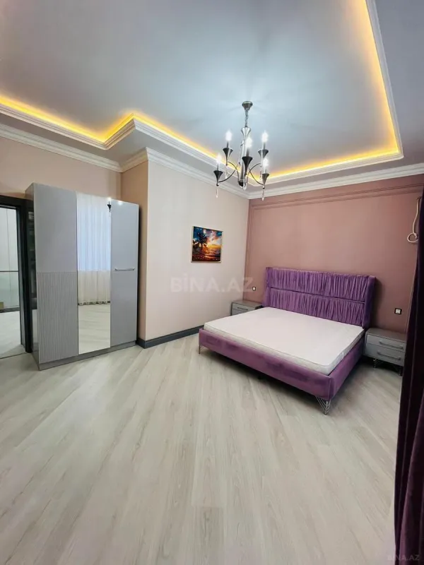 Kirayə verilir 5 otaqlı həyət evi 550 m²