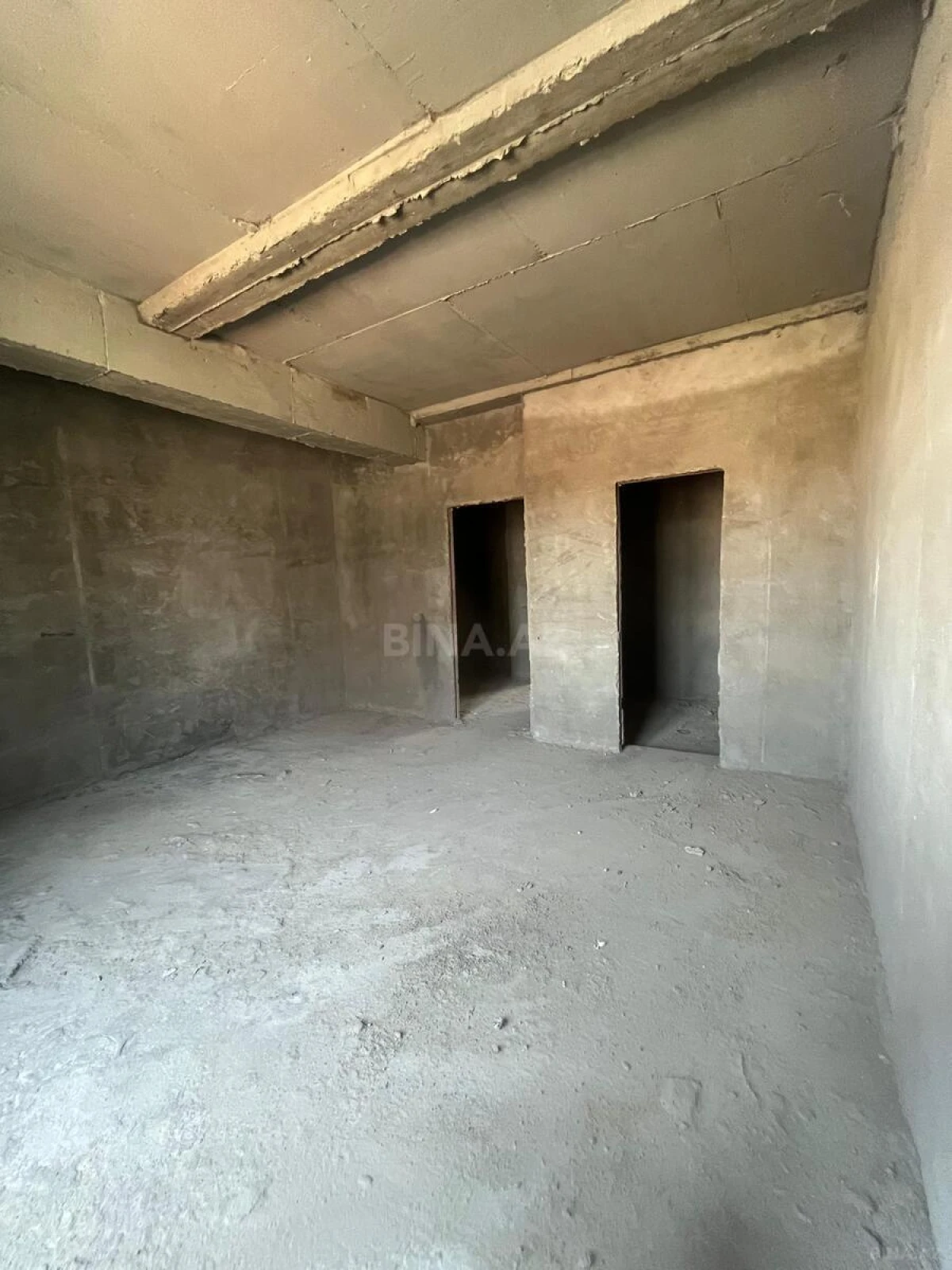 Satılır 3 otaqlı mənzil 128.3 m²