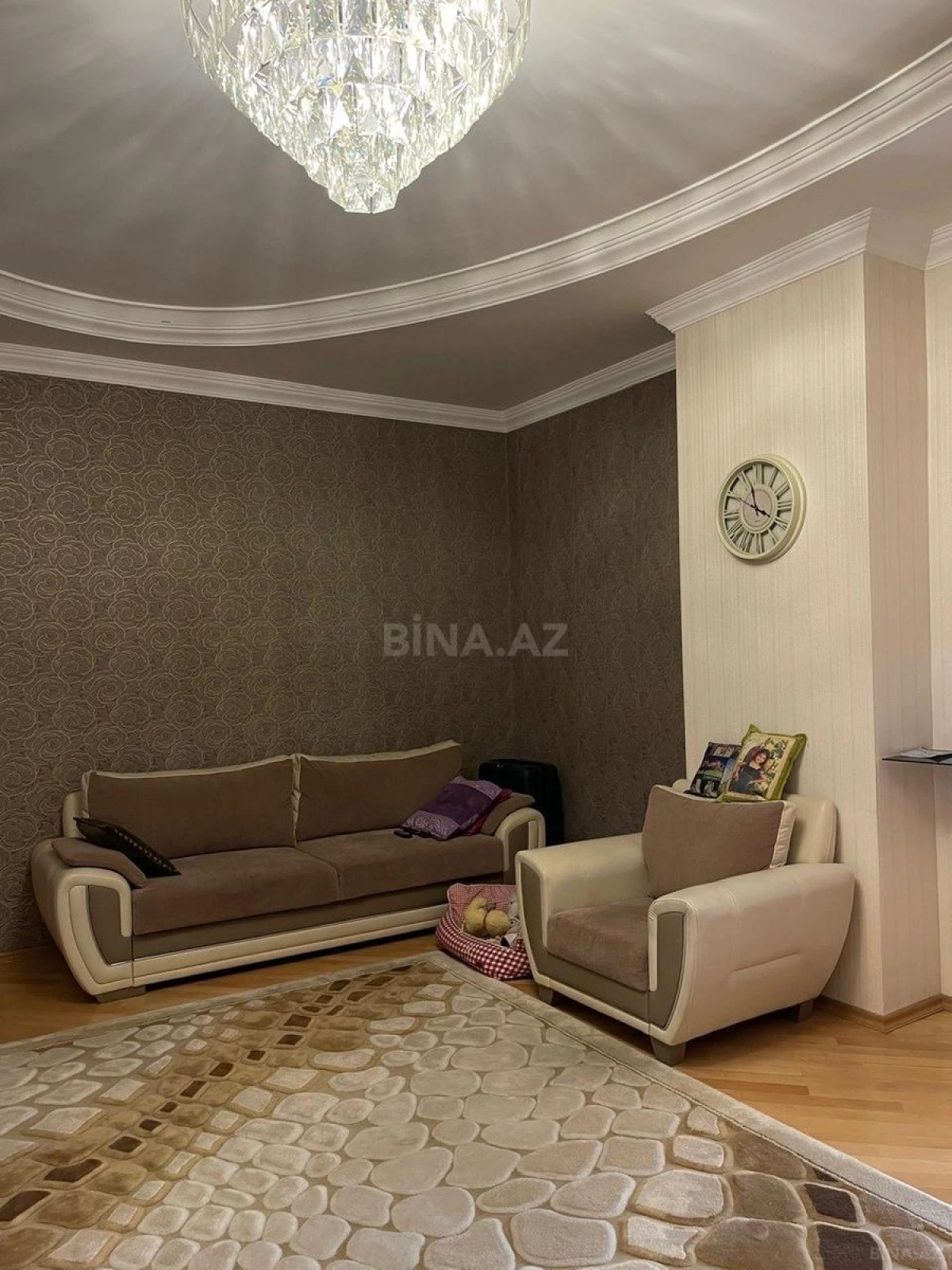 Kirayə verilir 3 otaqlı mənzil 90 m²