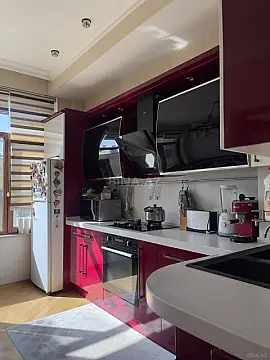 Kirayə verilir 3 otaqlı mənzil 90 m²