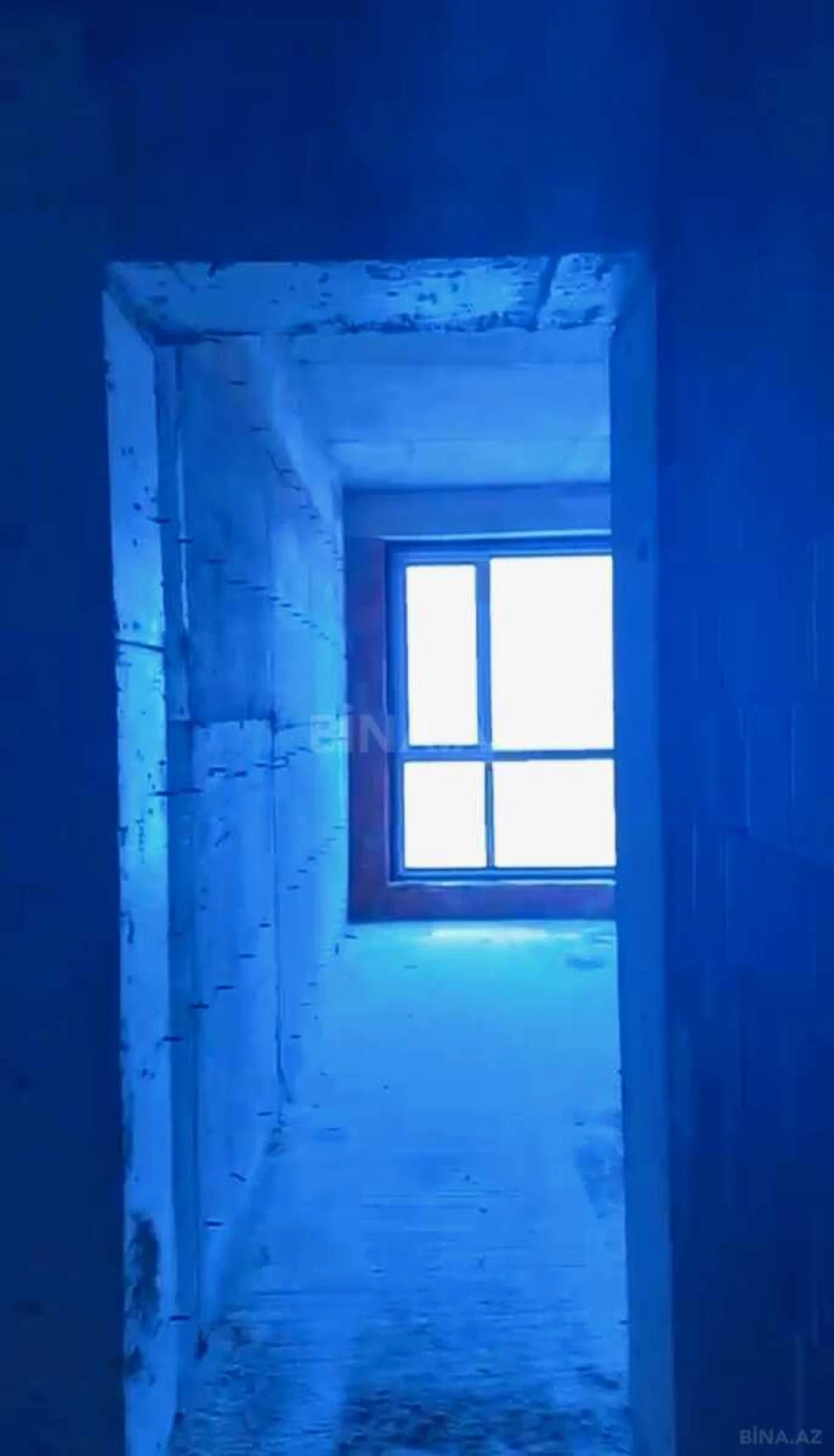 Satılır 2 otaqlı mənzil 110 m²