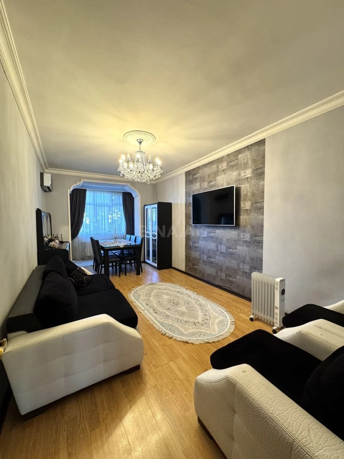 Satılır 2 otaqlı mənzil 70 m²