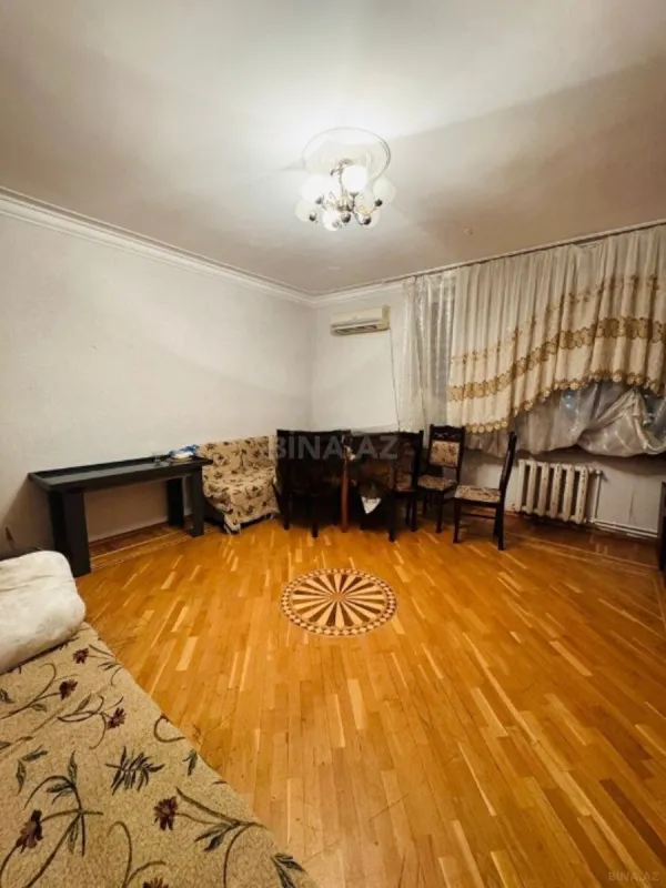 Satılır 3 otaqlı mənzil 75 m²