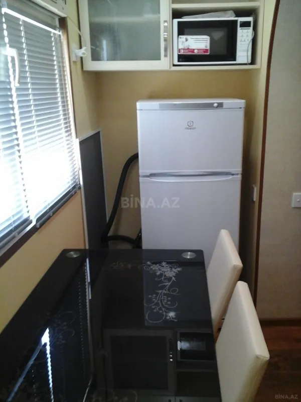 Satılır 3 otaqlı mənzil 70 m²