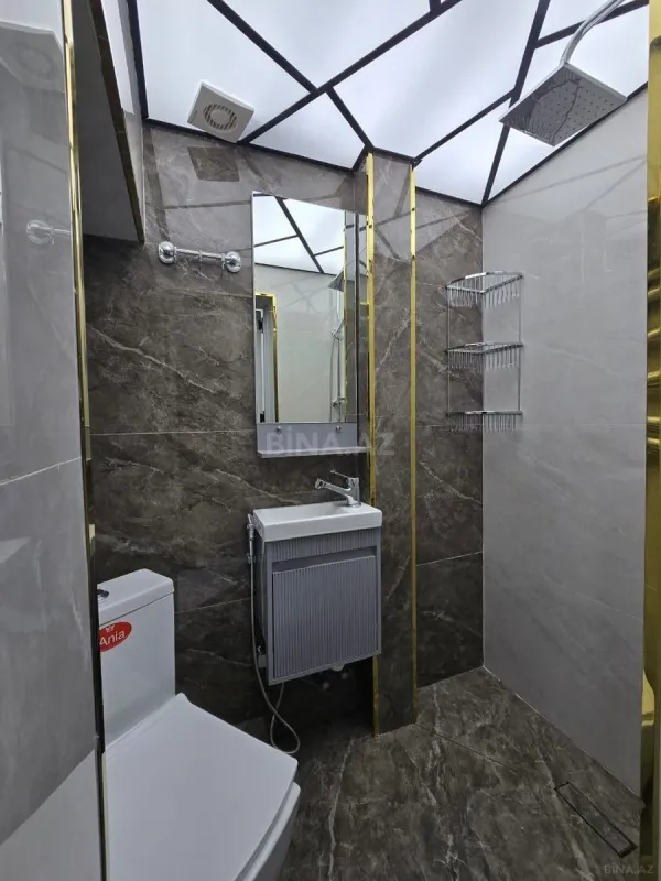 Satılır 2 otaqlı mənzil 63 m²