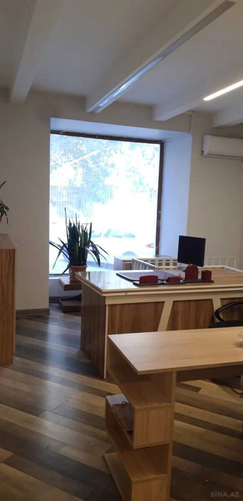 Kirayə verilir 3 otaqlı ofis 100 m²