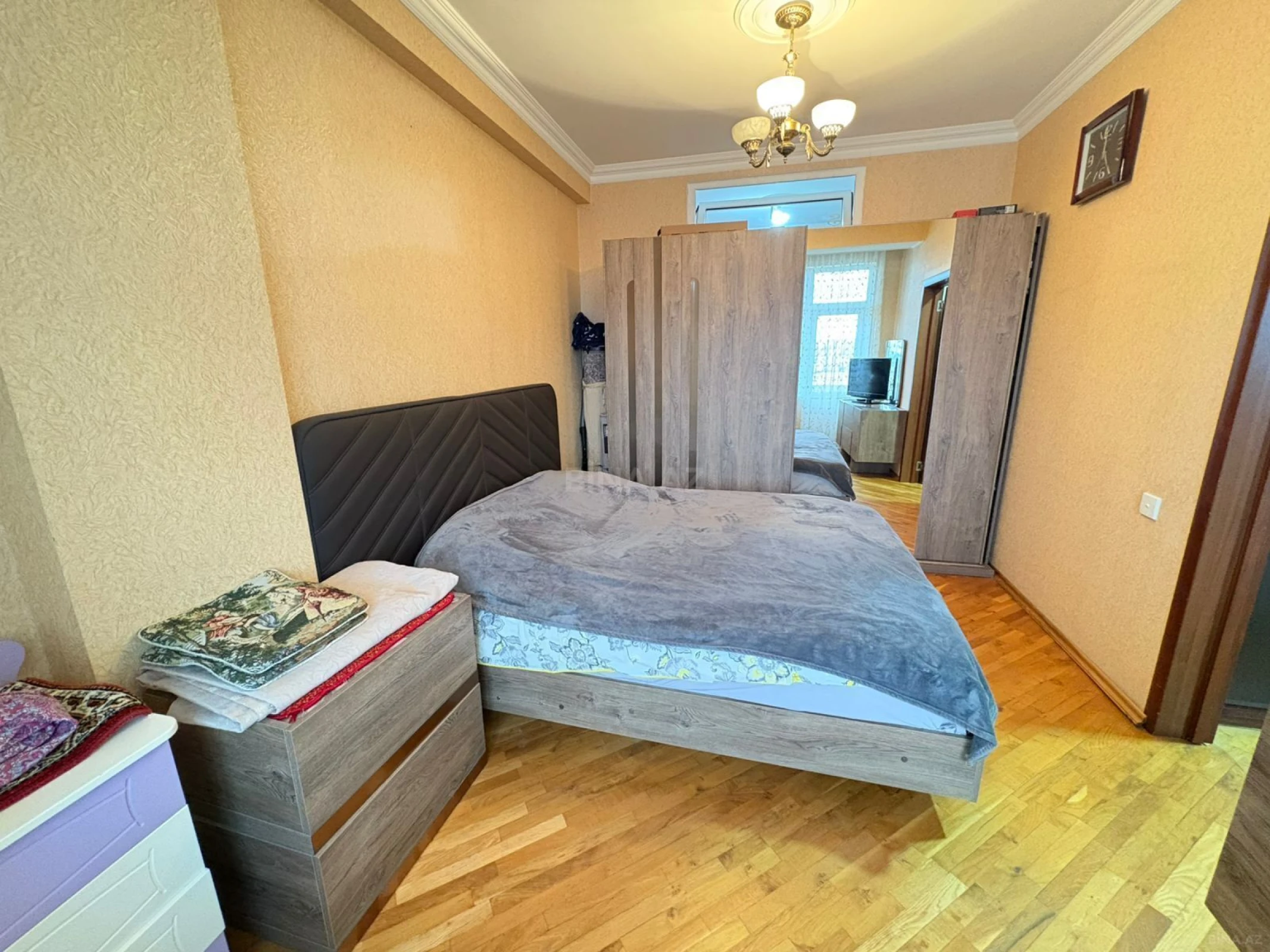 Satılır 3 otaqlı mənzil 102 m²