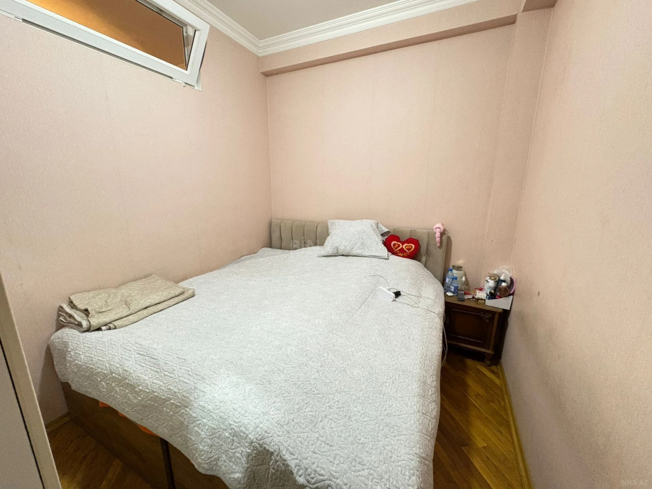 Satılır 3 otaqlı mənzil 102 m²