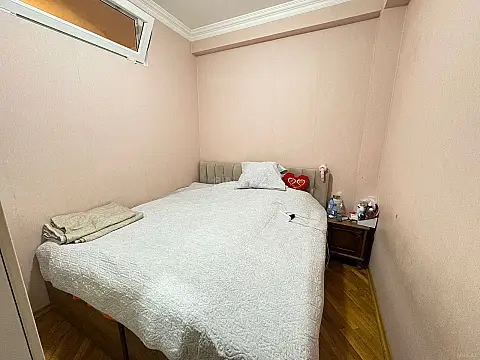 Satılır 3 otaqlı mənzil 102 m²