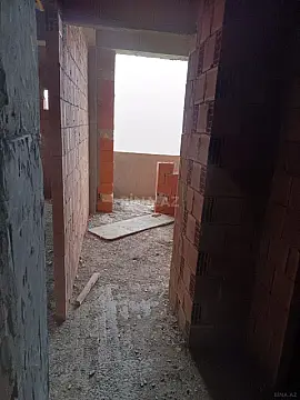 Satılır 1 otaqlı mənzil 42 m²