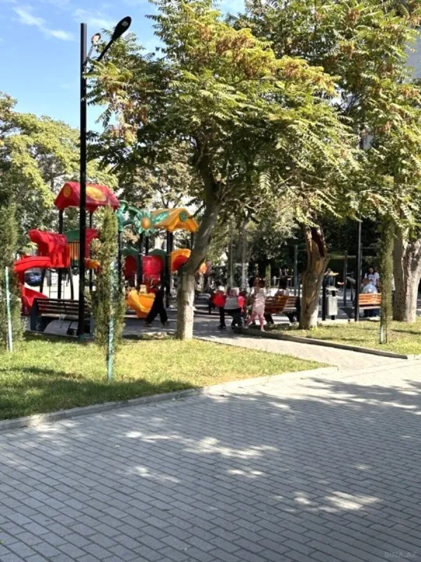 Satılır 2 otaqlı mənzil 59 m²