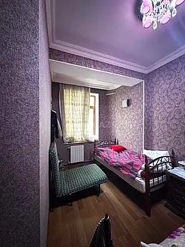 Satılır 2 otaqlı mənzil 59 m²