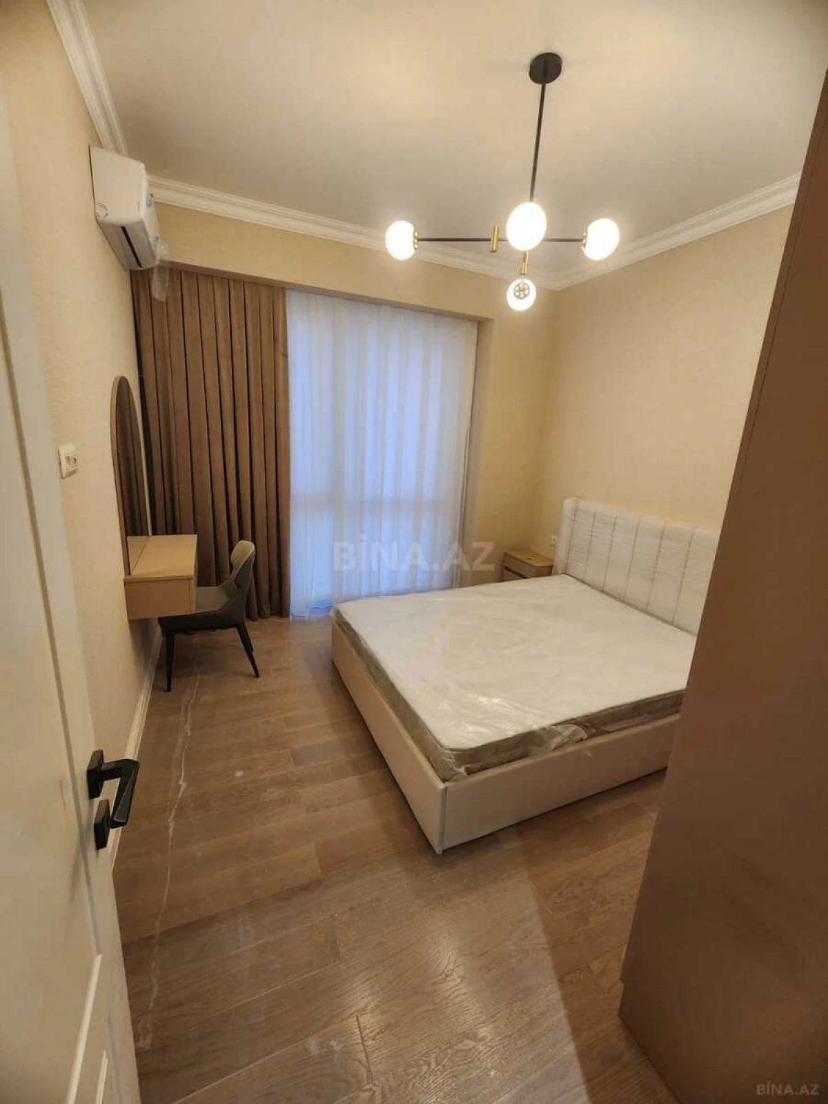 Kirayə verilir 2 otaqlı mənzil 58 m²