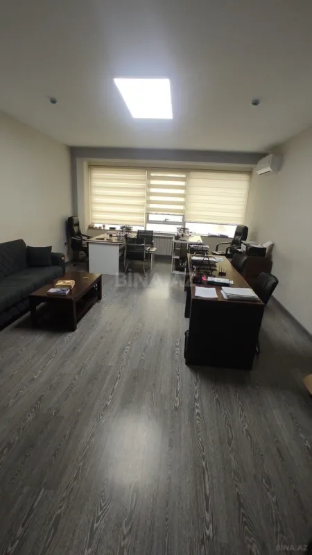 Kirayə verilir 1 otaqlı ofis 40 m²