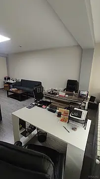 Kirayə verilir 1 otaqlı ofis 40 m²