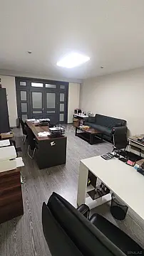 Kirayə verilir 1 otaqlı ofis 40 m²