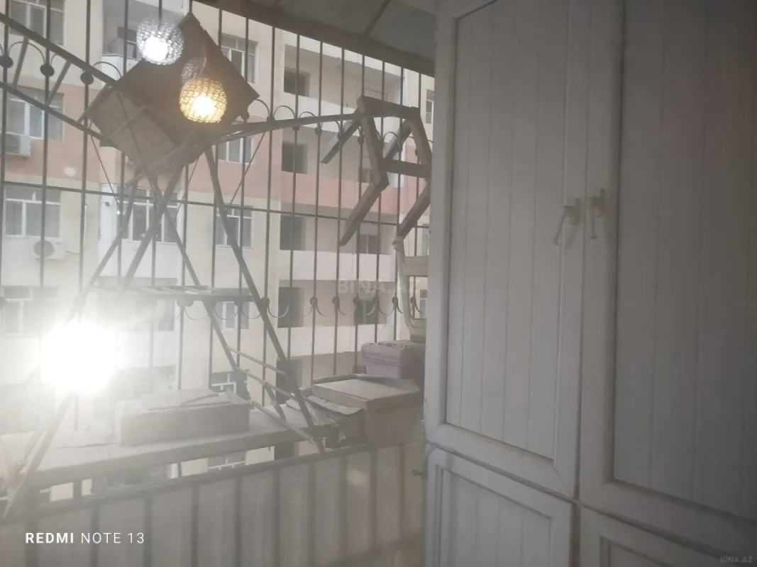 Satılır 3 otaqlı mənzil 95 m²