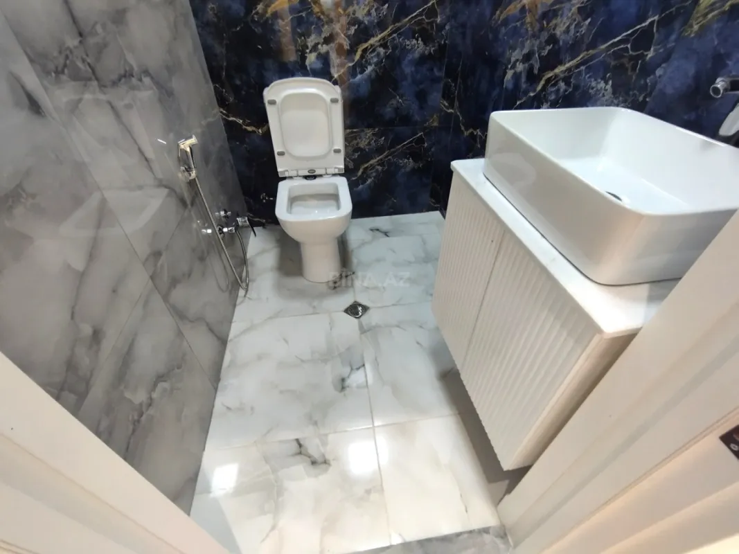 Satılır 3 otaqlı mənzil 116 m²