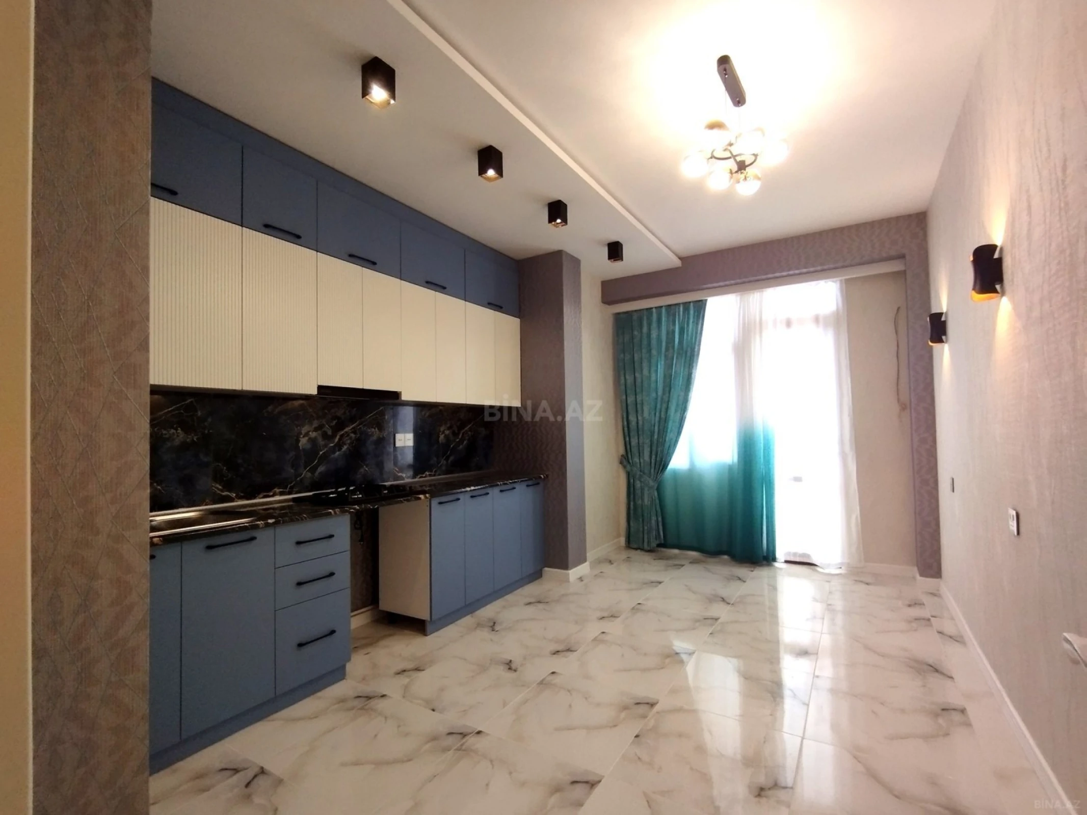 Satılır 3 otaqlı mənzil 116 m²