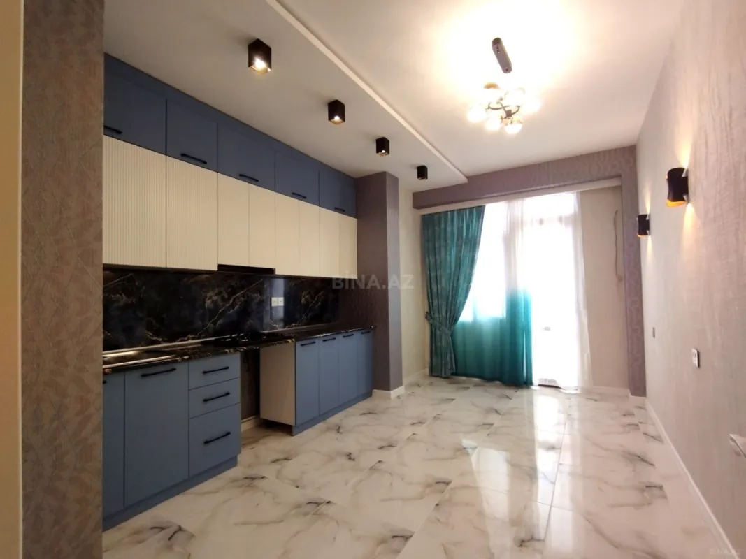 Satılır 3 otaqlı mənzil 116 m²