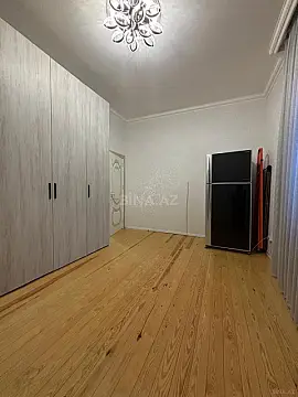 Satılır 6 otaqlı həyət evi 226 m²