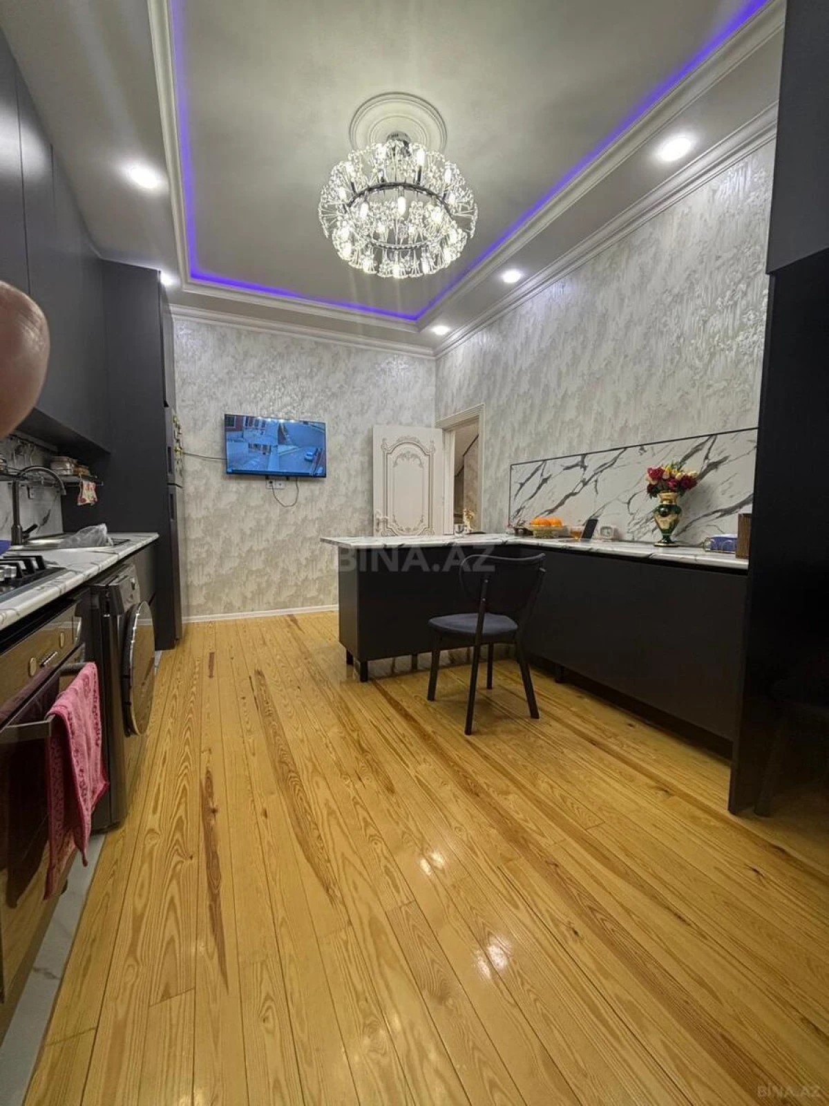 Satılır 6 otaqlı həyət evi 226 m²