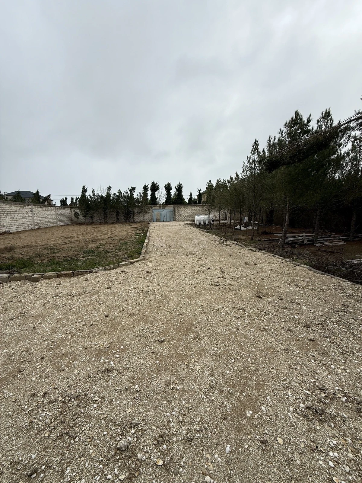 Satılır torpaq sahəsi 13 m²