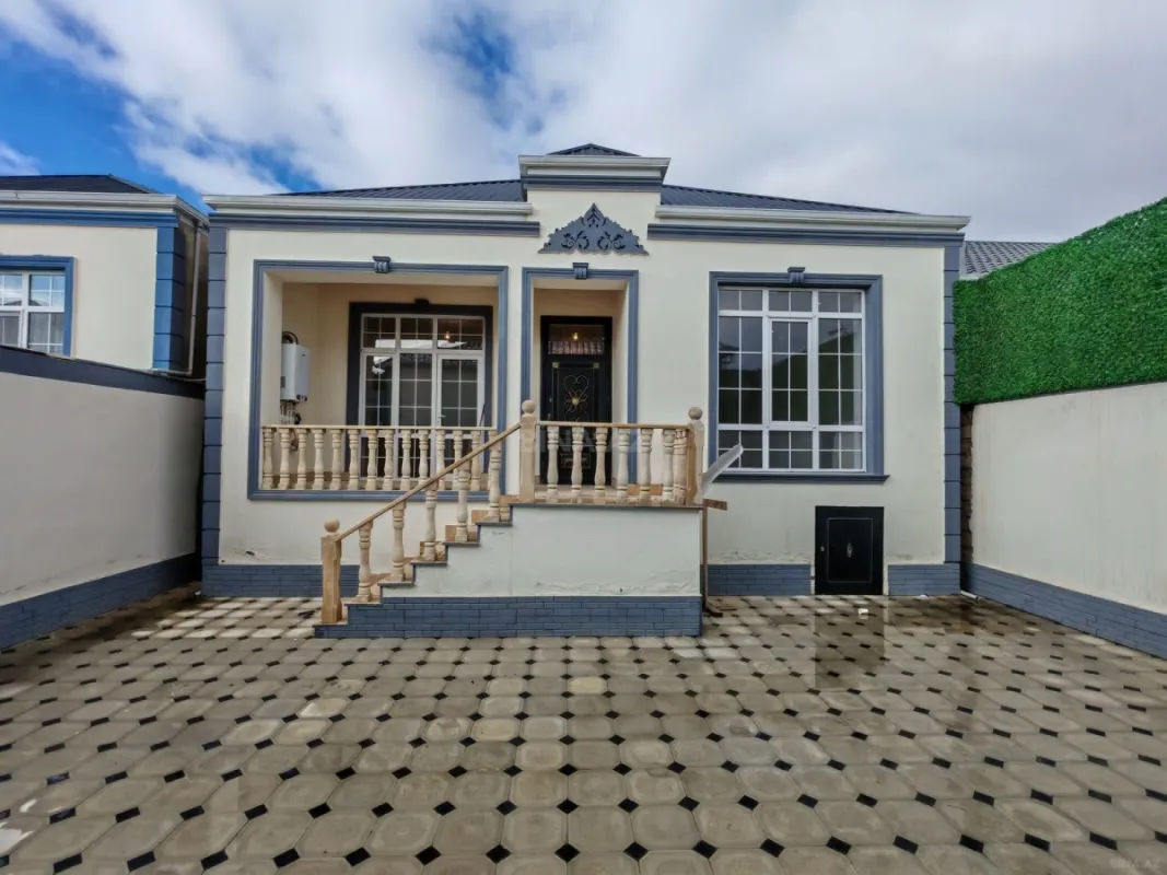 Satılır 4 otaqlı həyət evi 120 m²