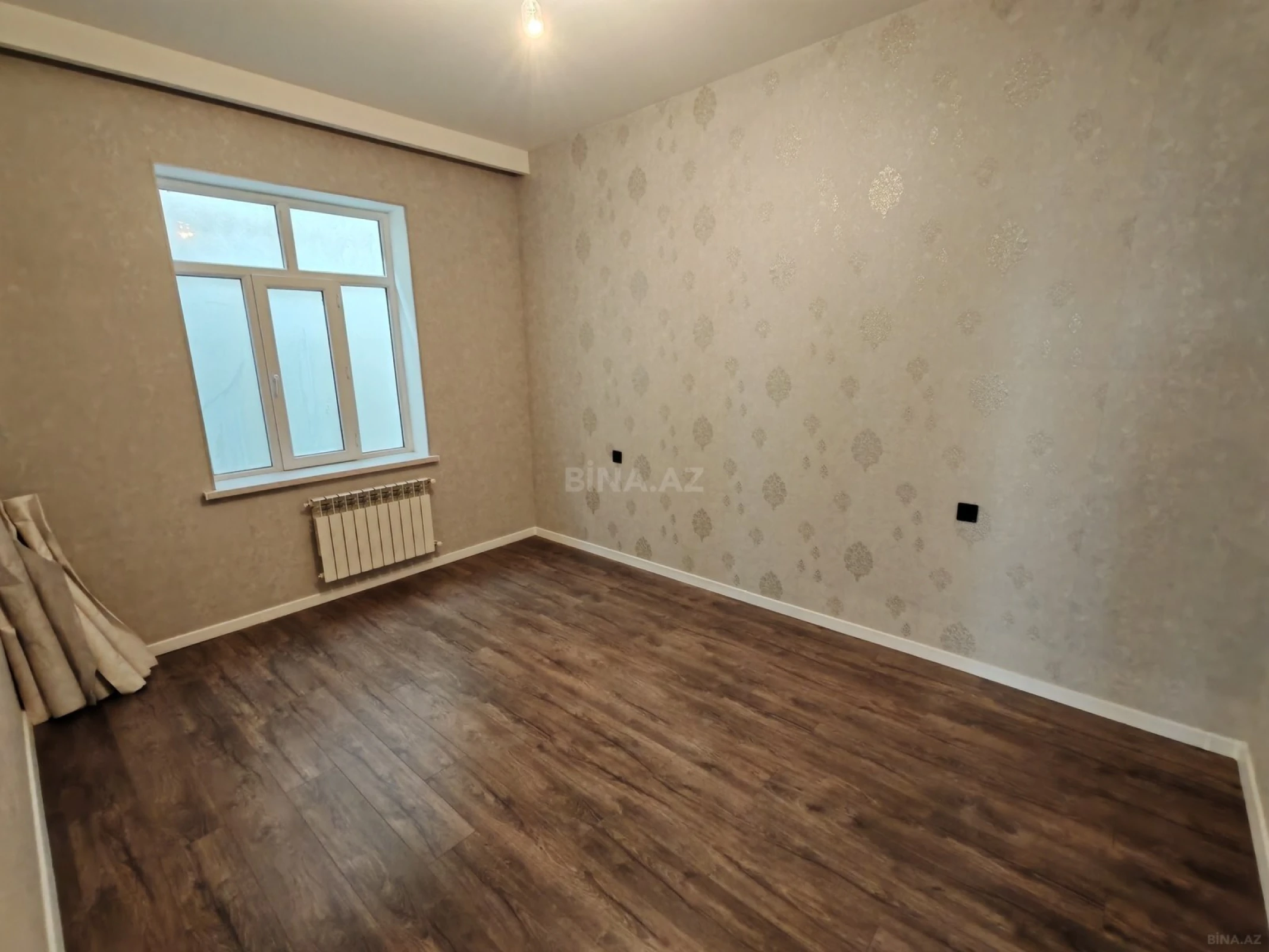 Satılır 4 otaqlı həyət evi 120 m²