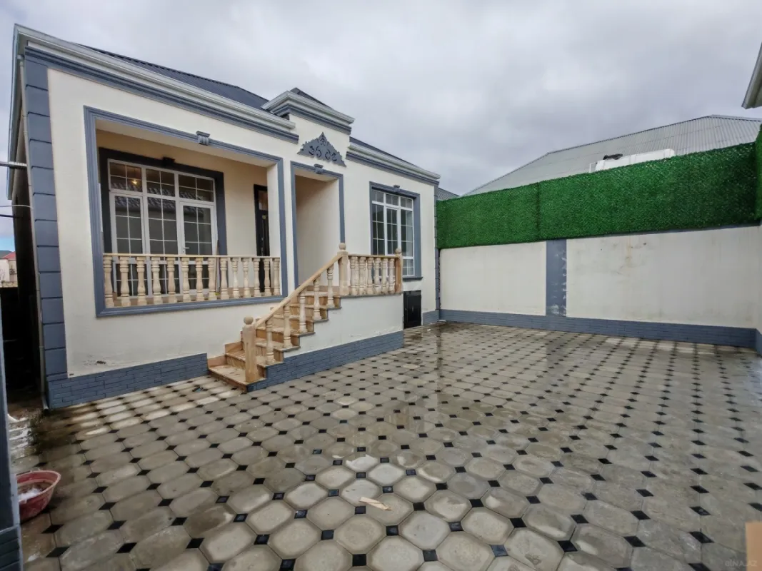 Satılır 4 otaqlı həyət evi 120 m²
