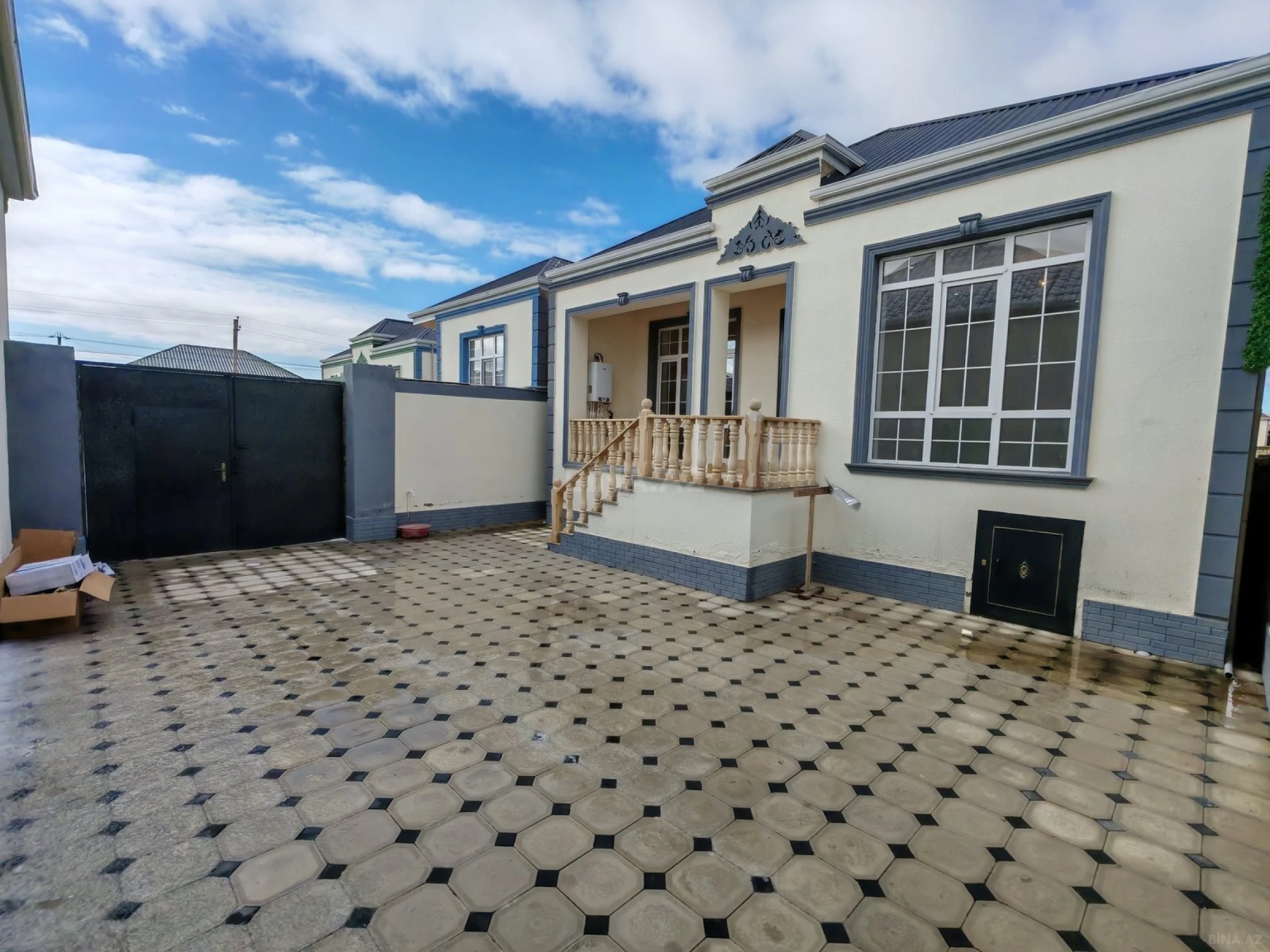 Satılır 4 otaqlı həyət evi 120 m²