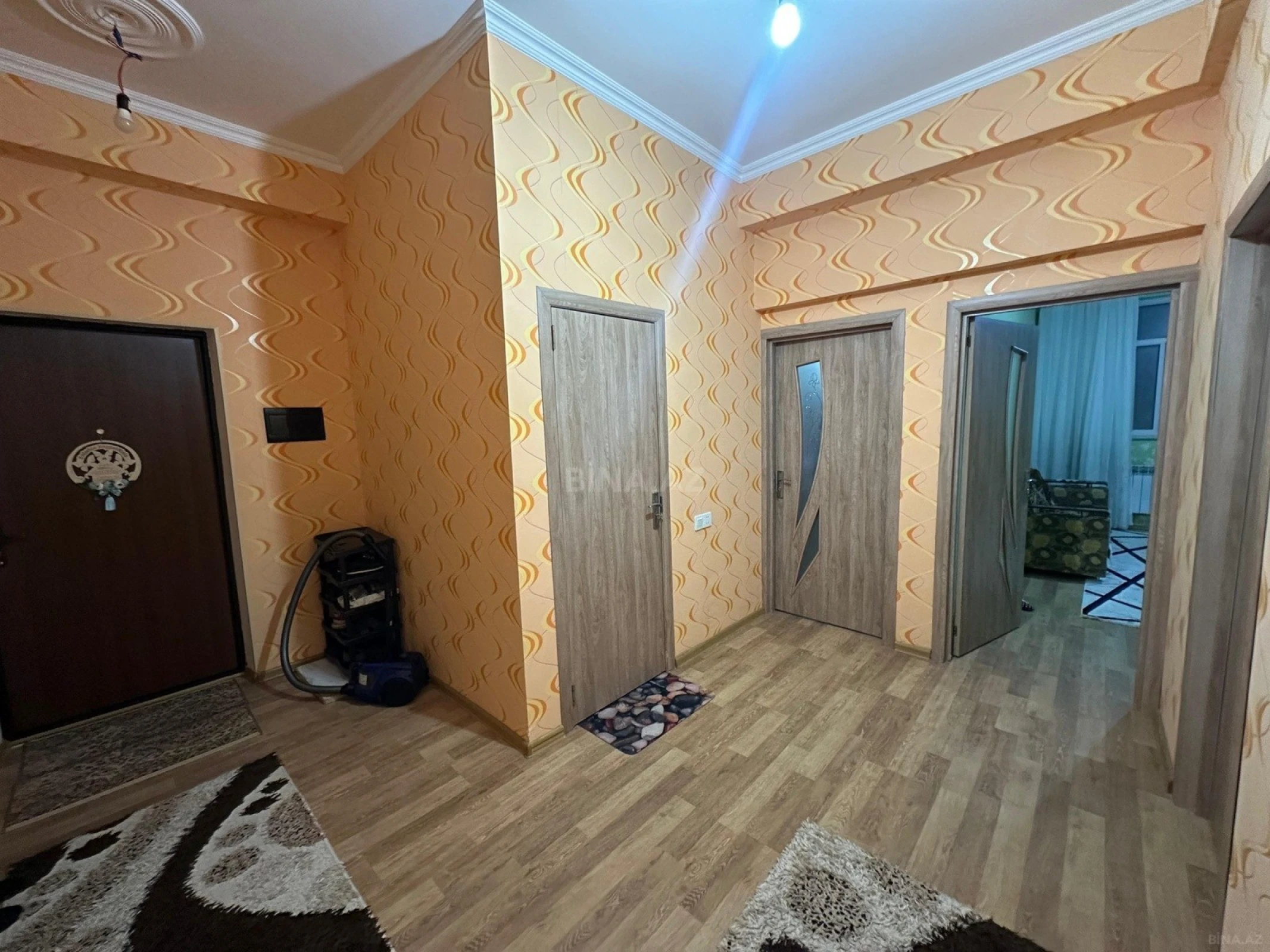 Satılır 2 otaqlı mənzil 55 m²