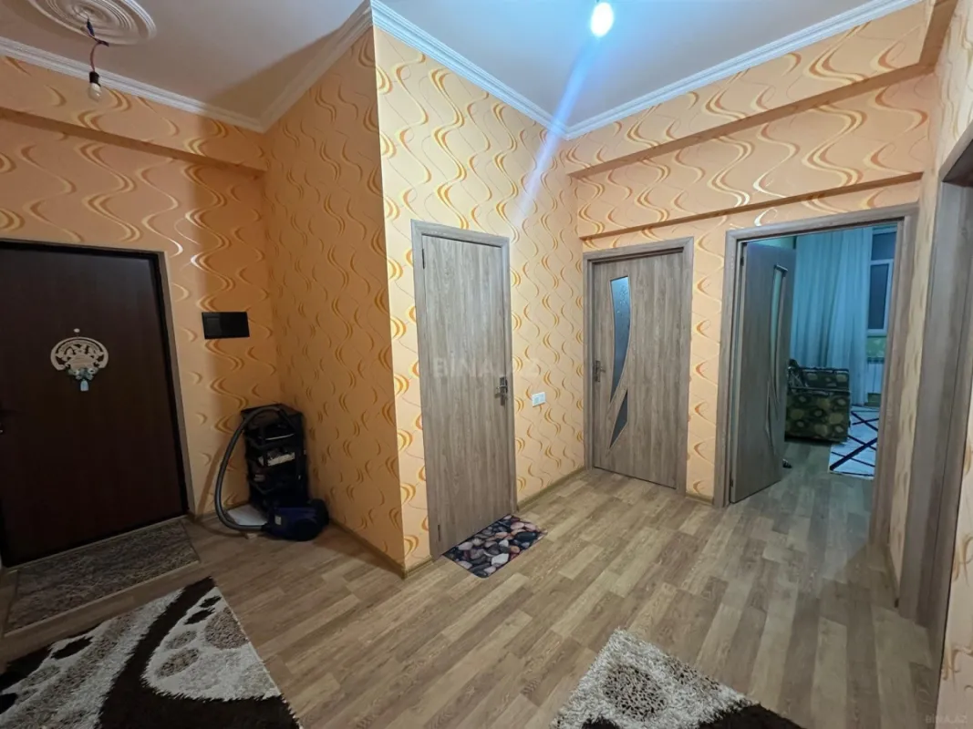 Satılır 2 otaqlı mənzil 55 m²