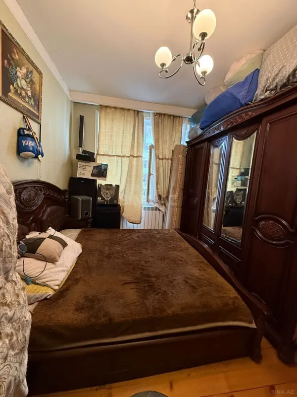 Satılır 2 otaqlı mənzil 64 m²