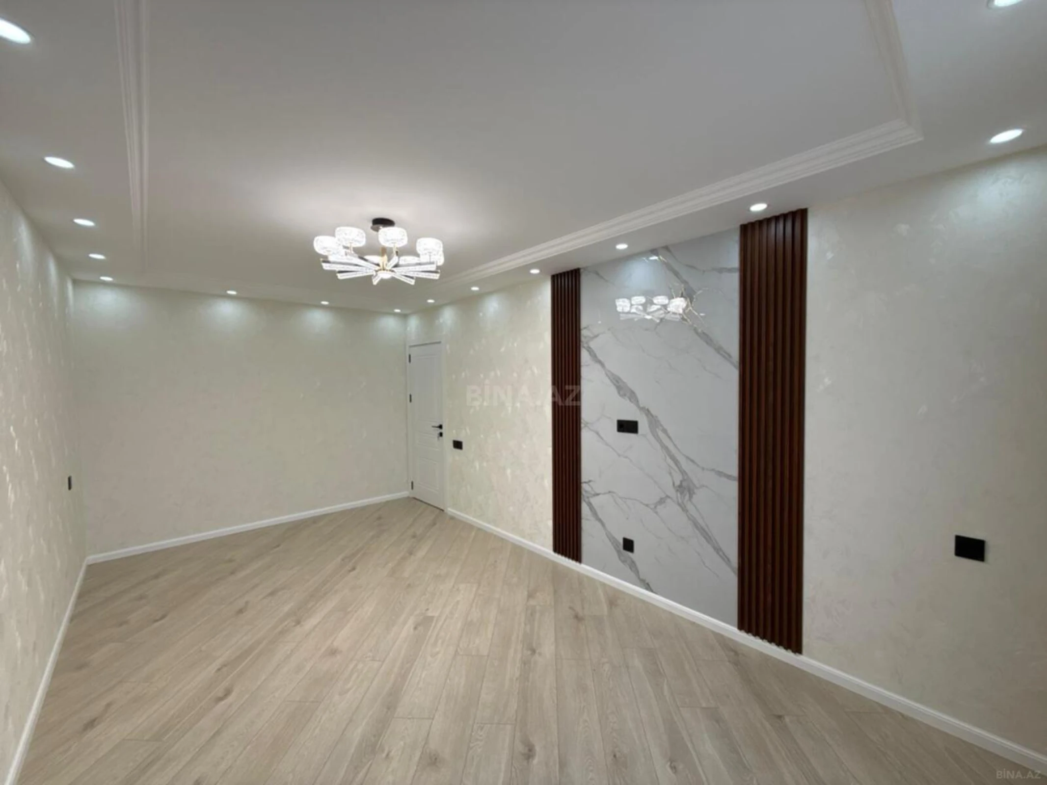 Satılır 2 otaqlı mənzil 60 m²