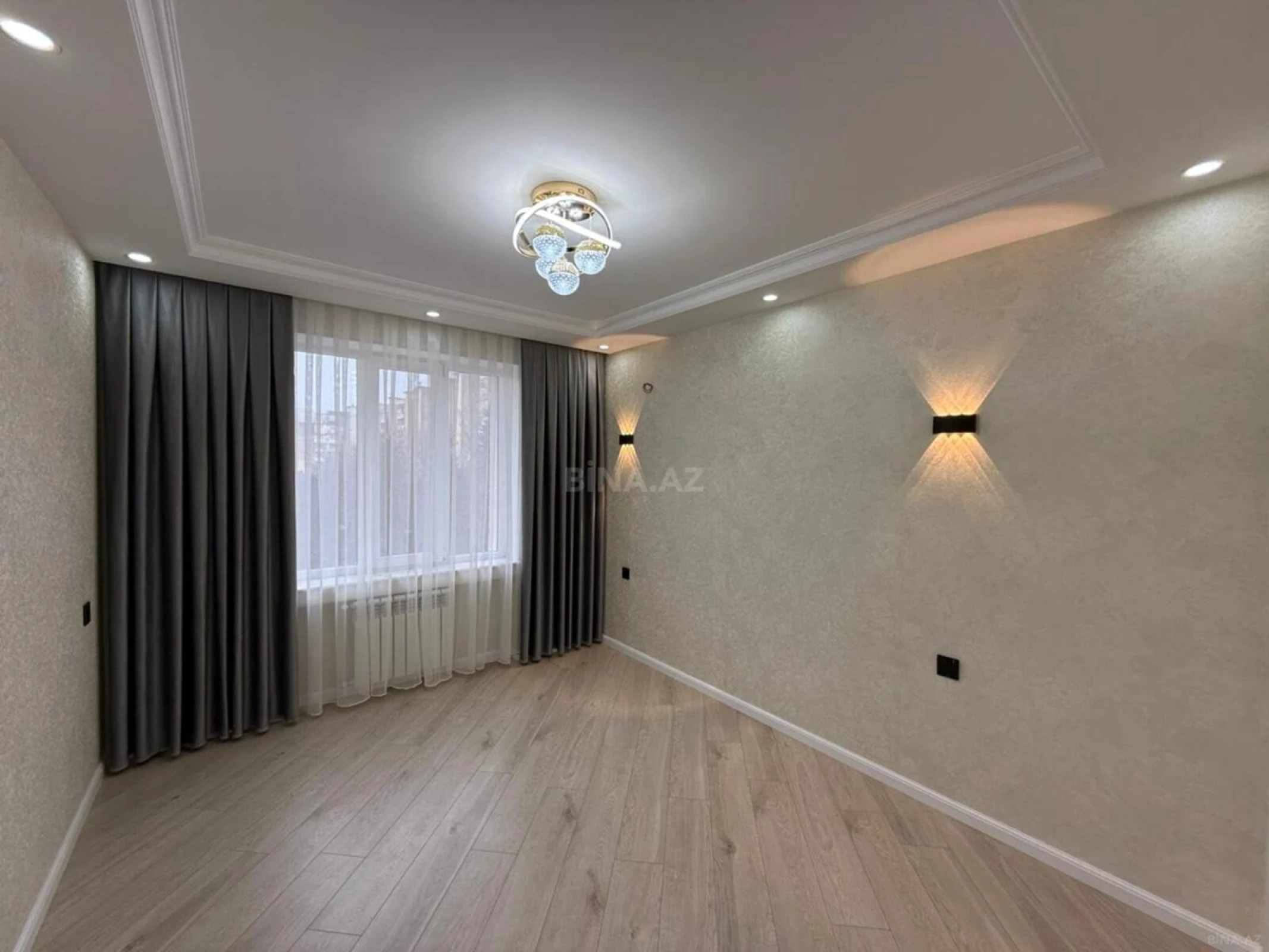 Satılır 2 otaqlı mənzil 60 m²