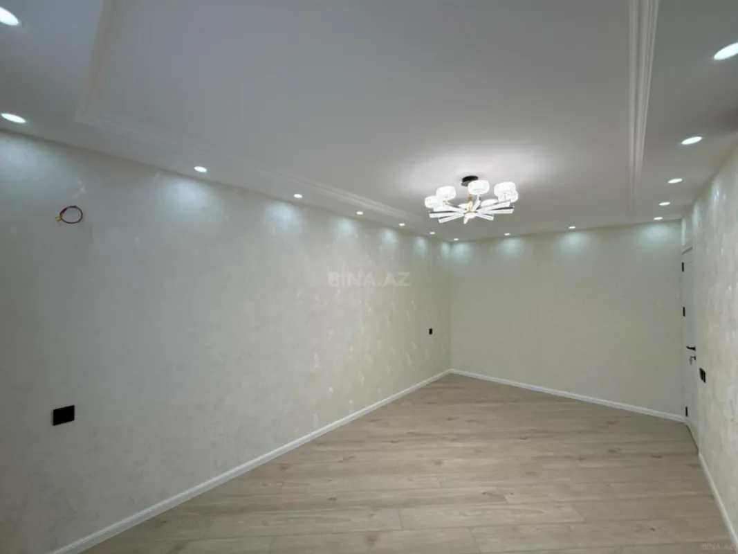 Satılır 2 otaqlı mənzil 60 m²