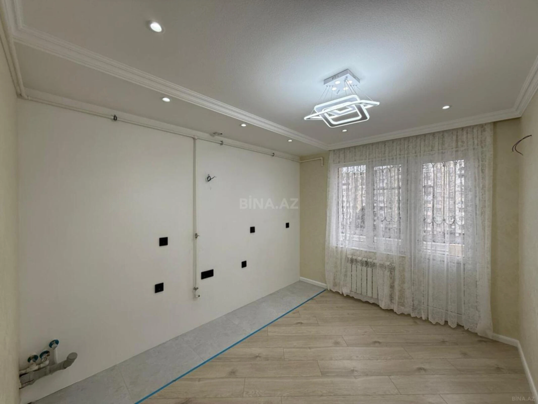 Satılır 2 otaqlı mənzil 60 m²