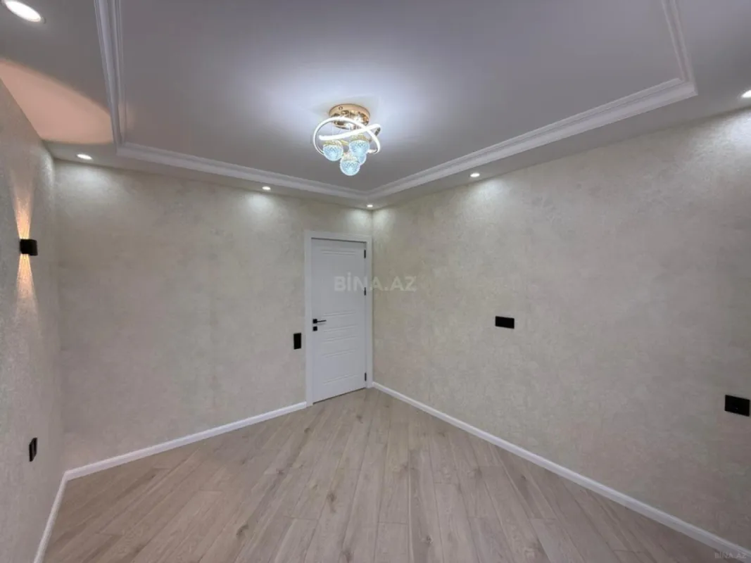 Satılır 2 otaqlı mənzil 60 m²