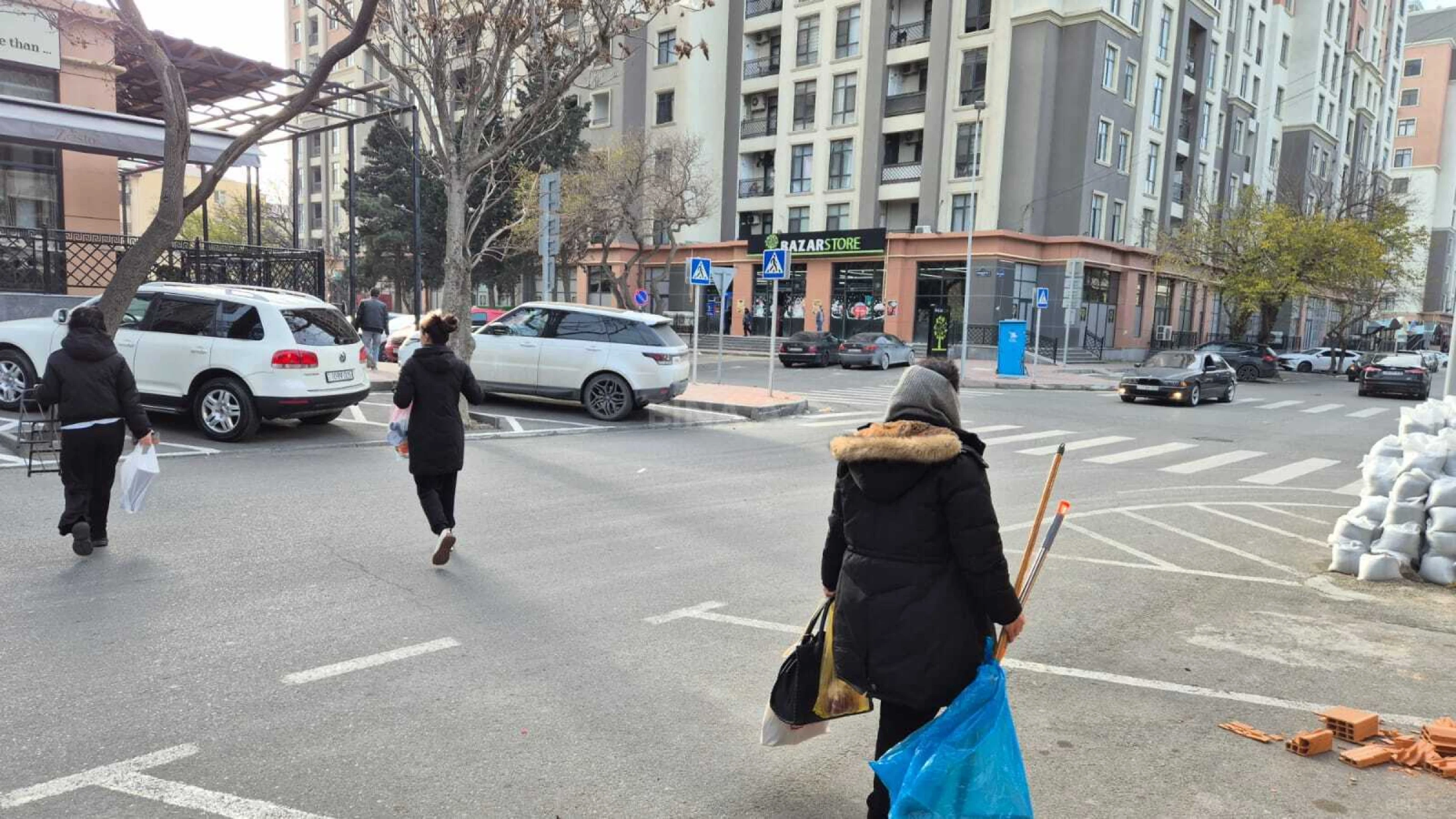 Satılır obyekt 62 m²