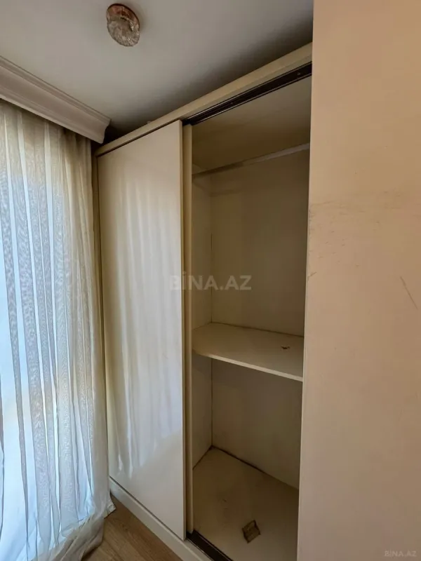 Kirayə verilir 4 otaqlı mənzil 110 m²