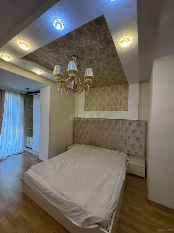Kirayə verilir 4 otaqlı mənzil 110 m²