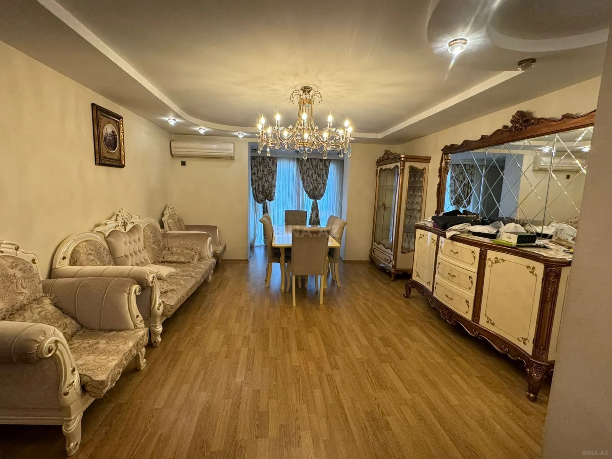 Kirayə verilir 4 otaqlı mənzil 110 m²