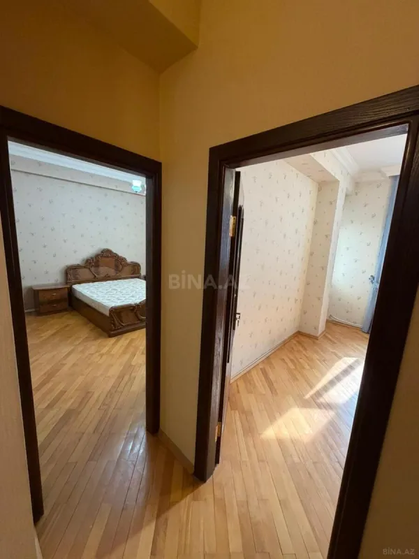Satılır 3 otaqlı mənzil 120 m²