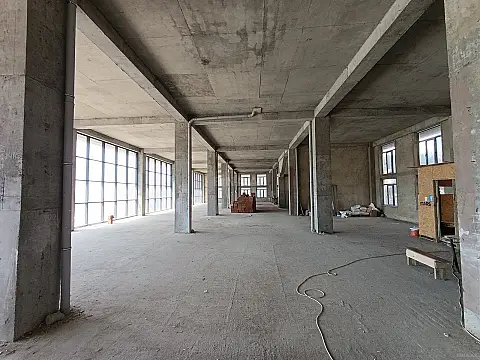 Satılır obyekt 500 m²