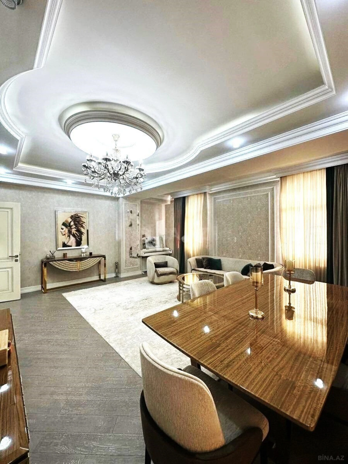 Satılır 3 otaqlı mənzil 139 m²